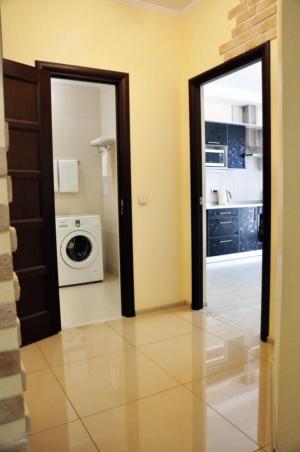 Comfort Apartments - Beautiful Suite By The Park Grodno Exterior foto