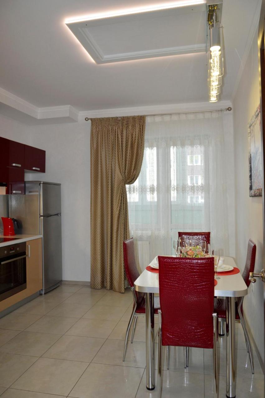 Comfort Apartments - Beautiful Suite By The Park Grodno Exterior foto