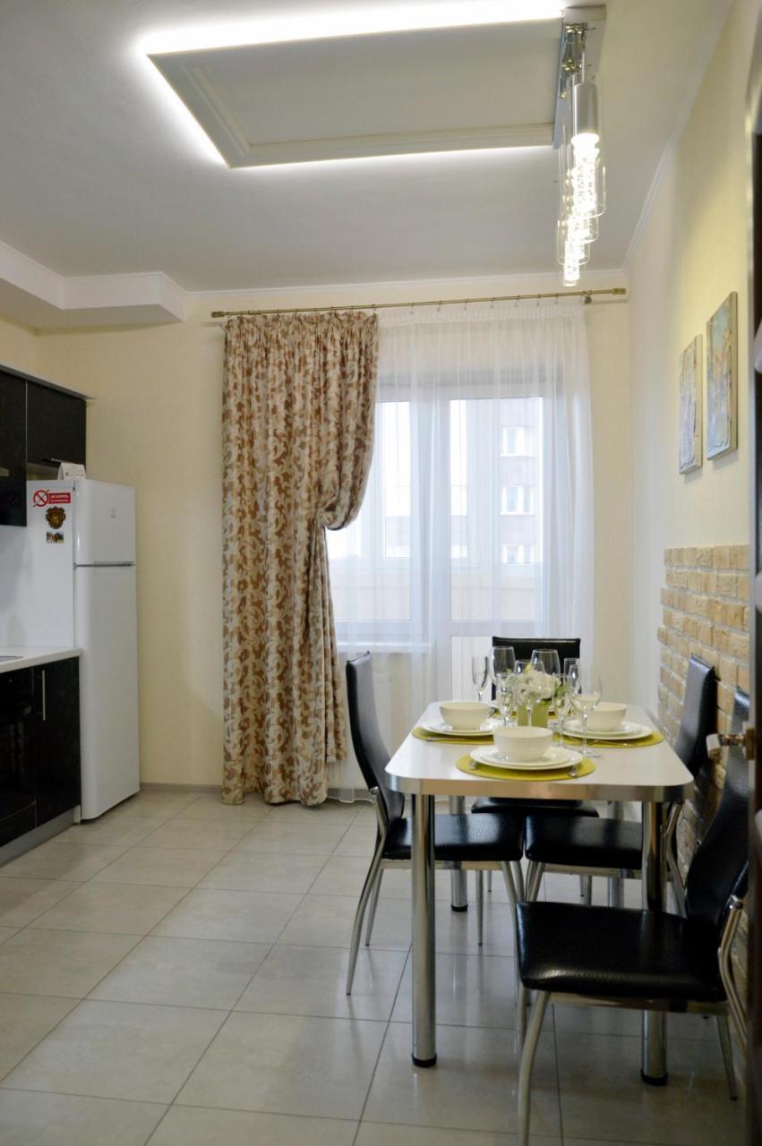 Comfort Apartments - Beautiful Suite By The Park Grodno Exterior foto