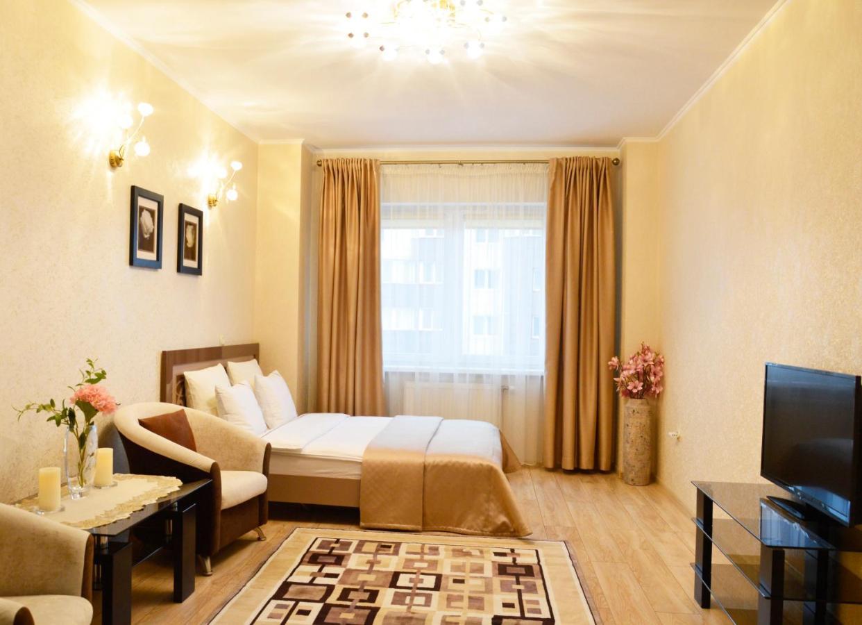 Comfort Apartments - Beautiful Suite By The Park Grodno Exterior foto